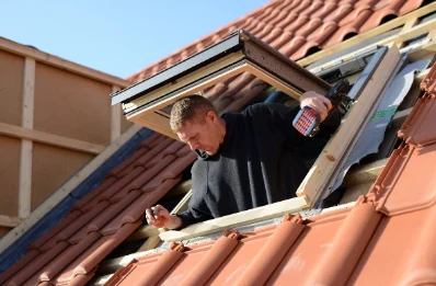 Pose de fenêtres de toit Velux à Bruville